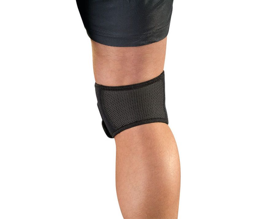 Mueller Max Knee Strap
